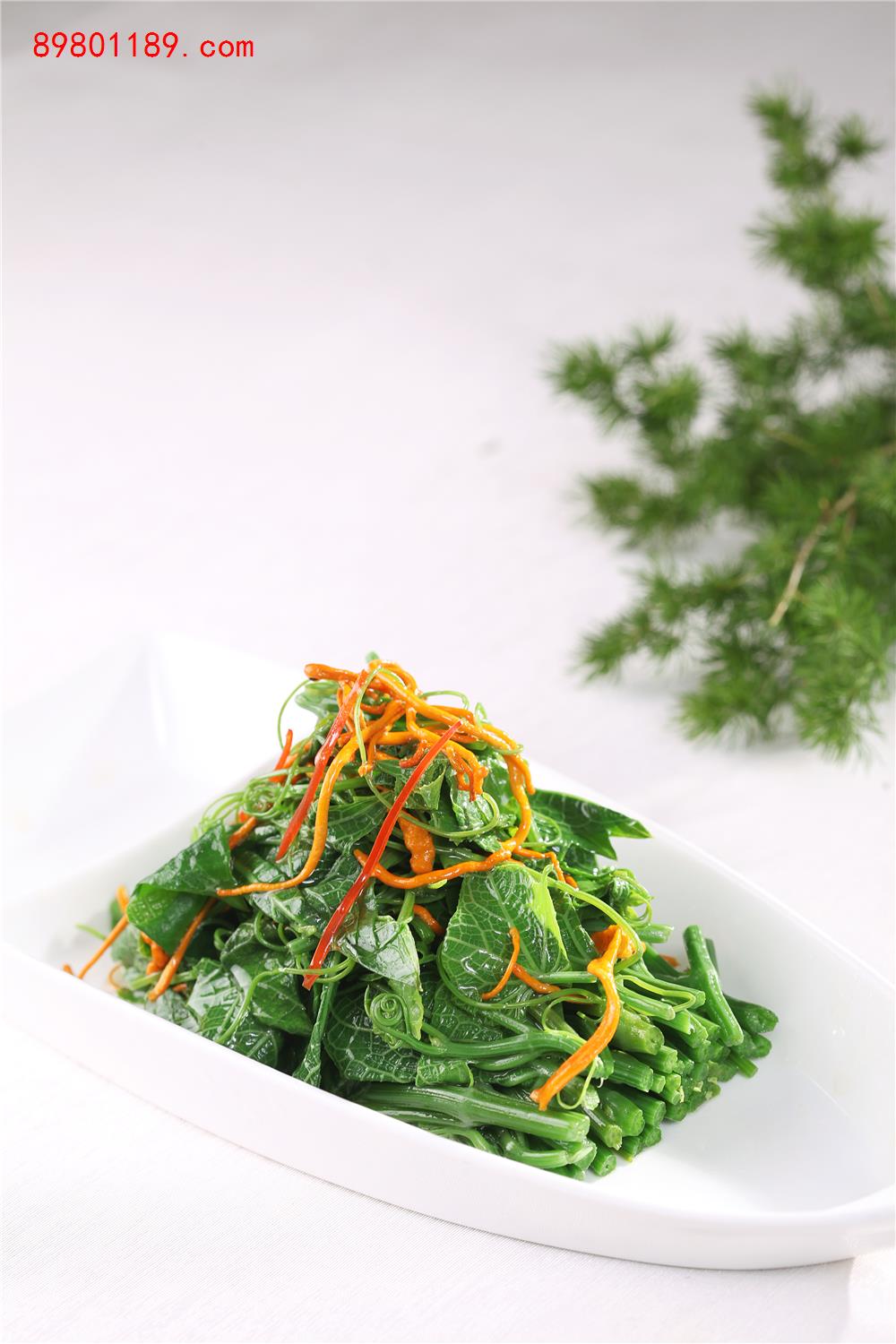 虫草花丝瓜尖